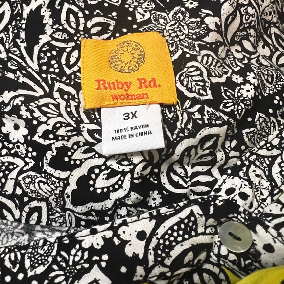 Ruby Rd Black and Yellow Relaxed Tie Front Blouse - Picture 5 of 5